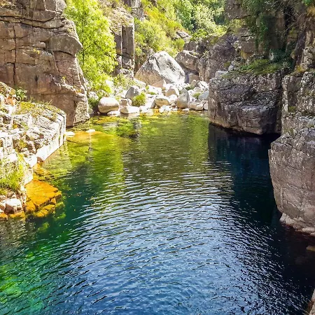 Geres, Mountain's House - Casa Velha 펜션 *